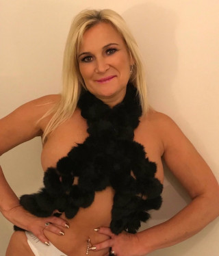 Foto van Loana